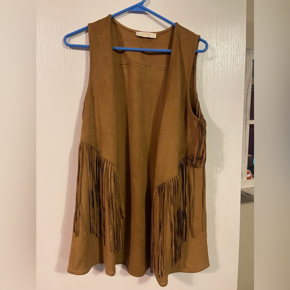 Entero suede tassel vest